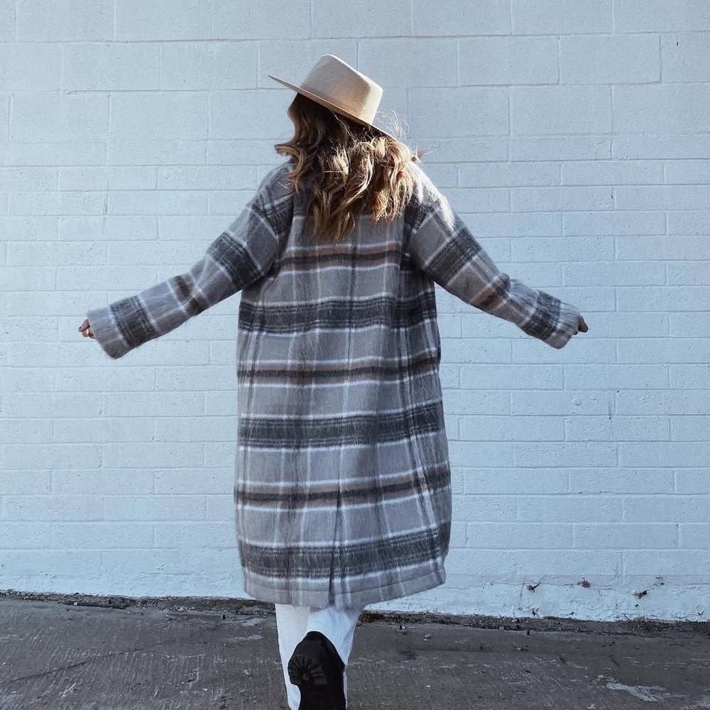 PRINCESS POLLY COAT